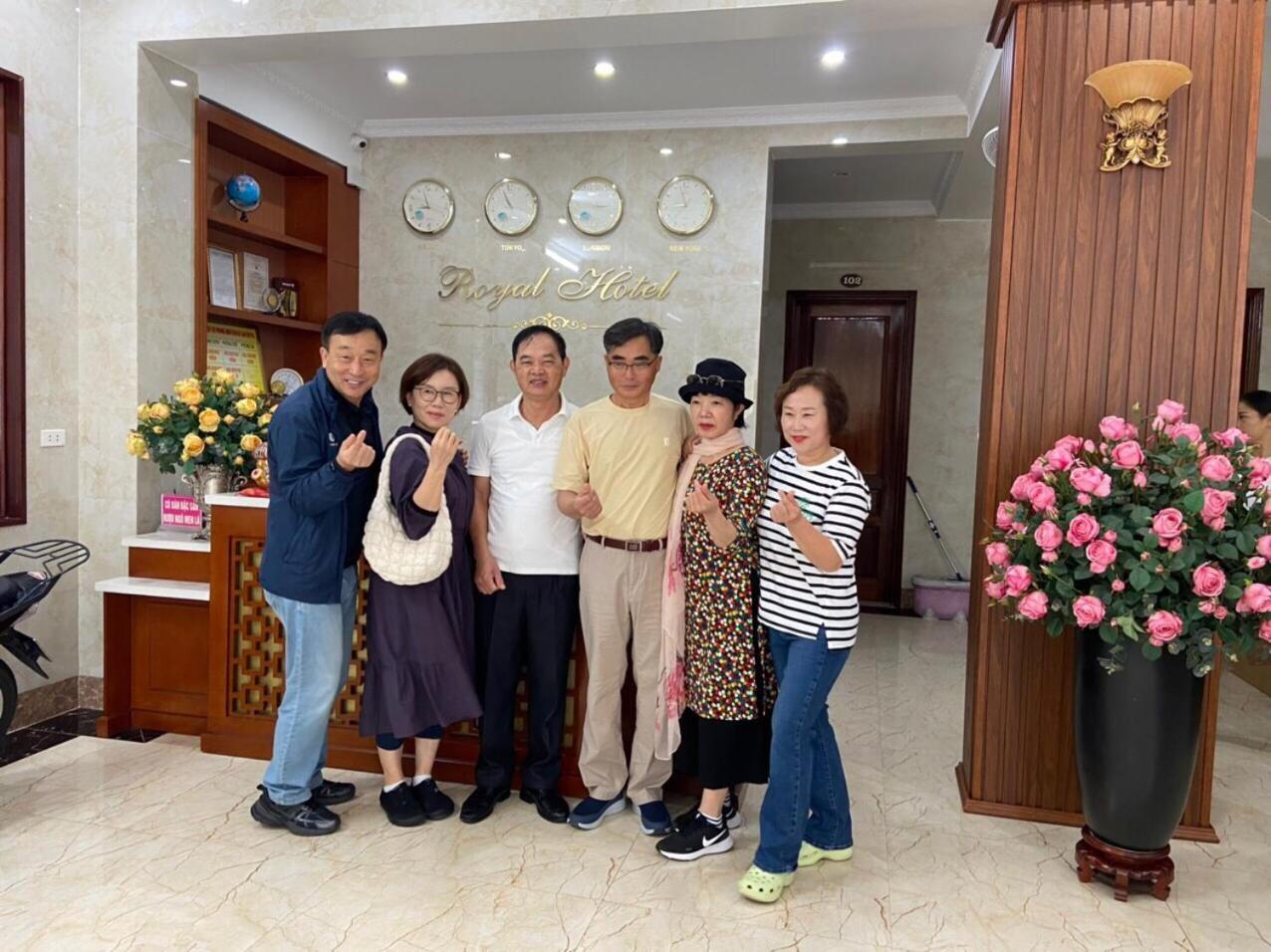 Royal Hotel Ha Giang Buitenkant foto