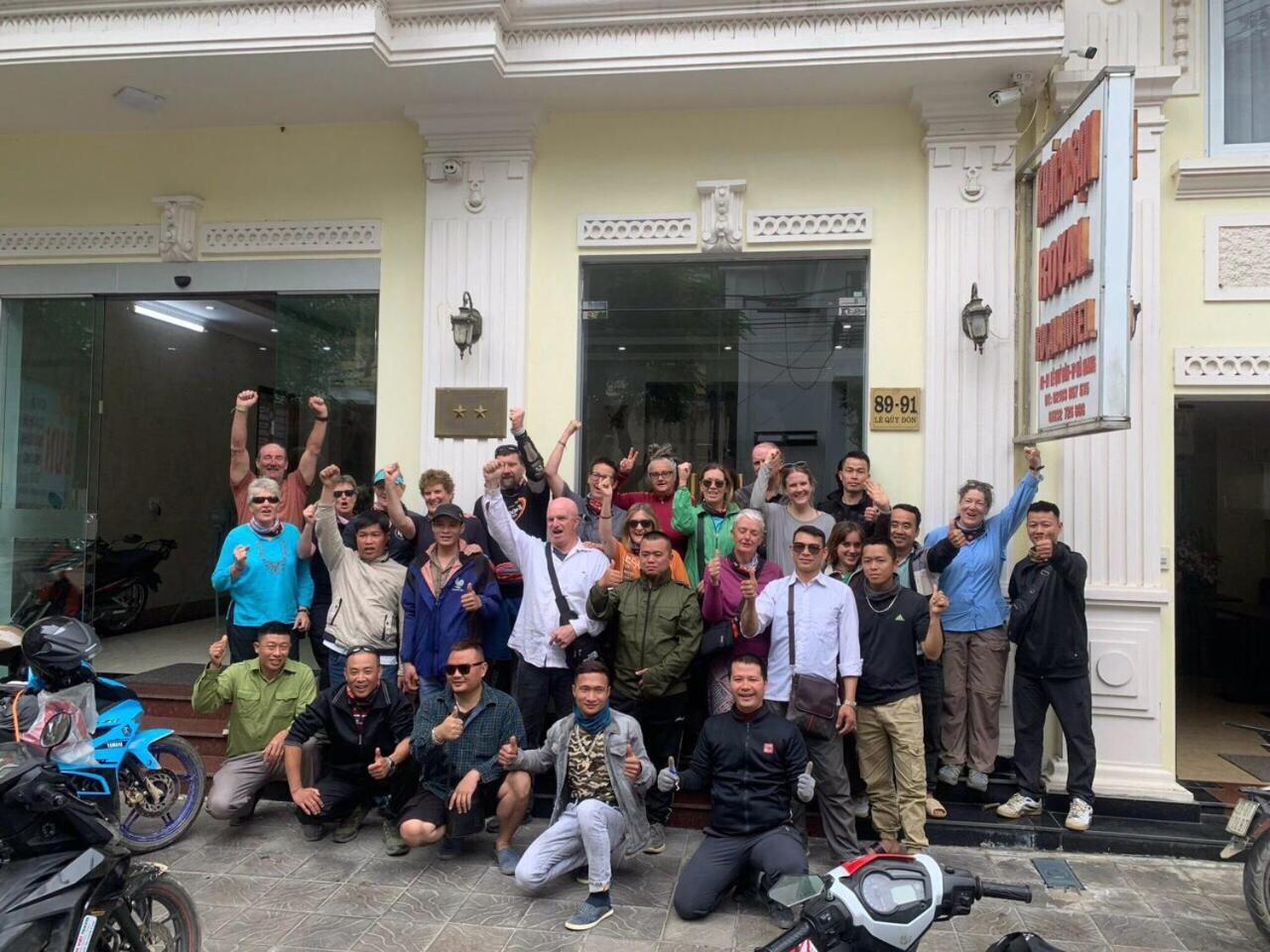 Royal Hotel Ha Giang Buitenkant foto