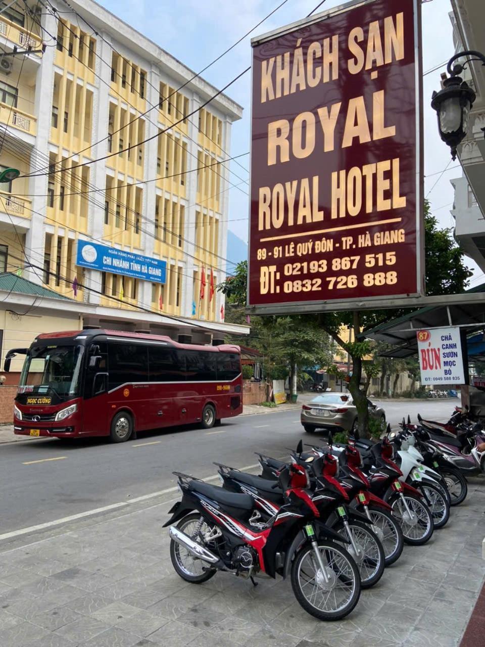 Royal Hotel Ha Giang Buitenkant foto